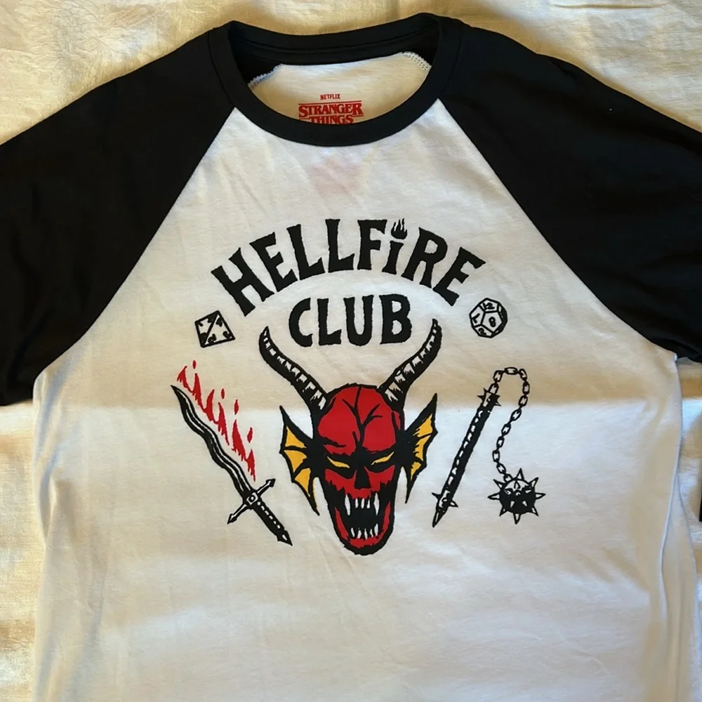 Stranger Things Tee - Picture 2 of 4